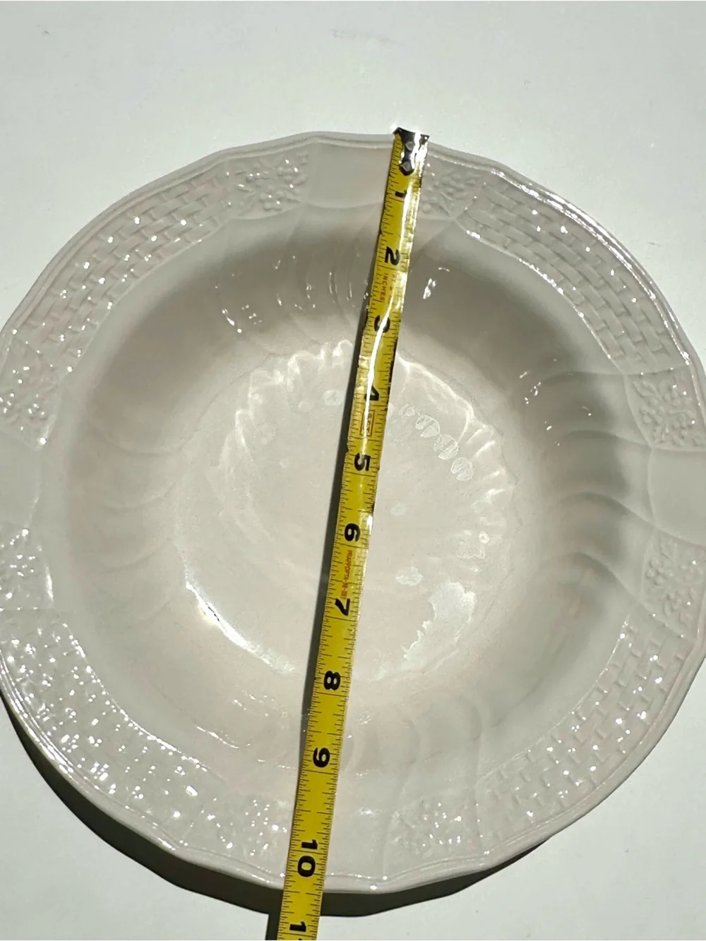 MIKASA Renaissance White Porcelain 10” Round Serving Bowl - Elegant Home Dining